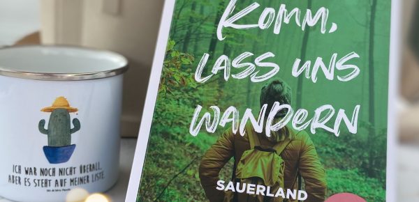 „Komm, lass uns wandern – Sauerland“ von Dina Knorr, erschienen bei Emons