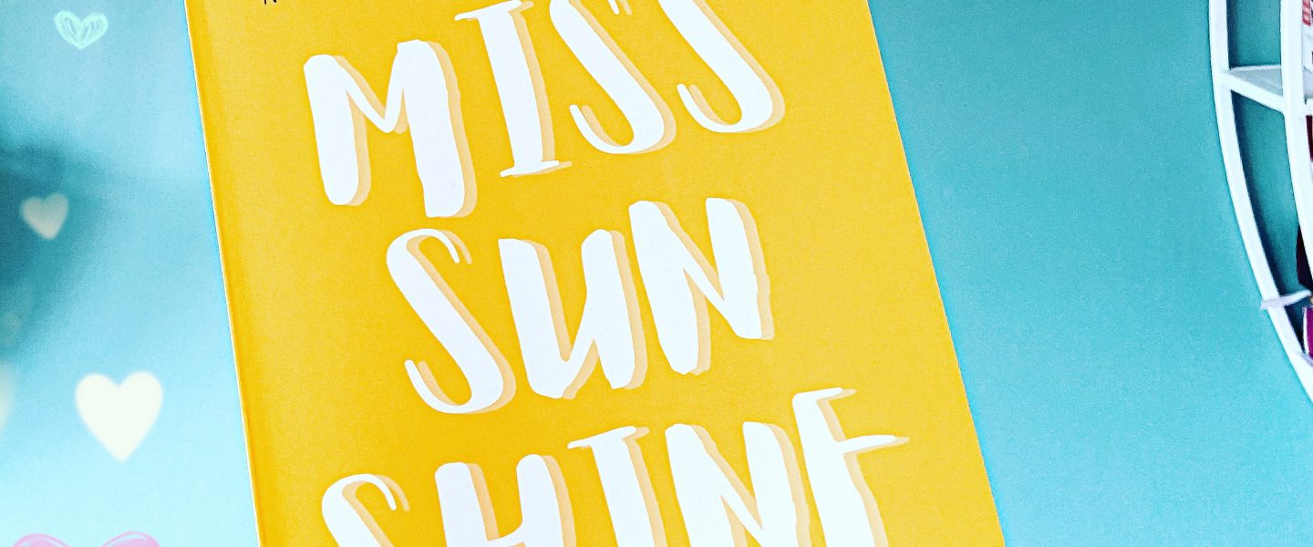 „Miss Sunshine & der böse Wolf – Mit Achtsamkeit zu einem gesünderen Leben“ von Natascha Scholtka, erschienen beim Avocado Verlag
