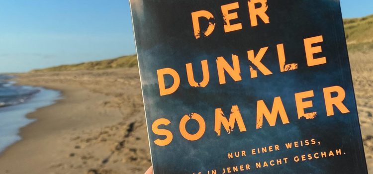 „Der dunkle Sommer“ von Vera Buck, erschienen bei Rowohlt Polaris ᵘⁿᵇᵉᶻᵃʰˡᵗᵉ ᵂᵉʳᵇᵘⁿᵍ, ˢᵉˡᵇˢᵗ ᵍᵉᵏᵃᵘᶠᵗ