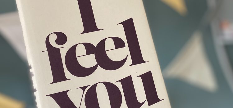 „I feel you“ von Yasmine M’Barek, erschienen bei Eichborn ᵘⁿᵇᵉᶻᵃʰˡᵗᵉ ᵂᵉʳᵇᵘⁿᵍ, ᴿᵉᶻᵉⁿˢⁱᵒⁿˢᵉˣᵉᵐᵖˡᵃʳ