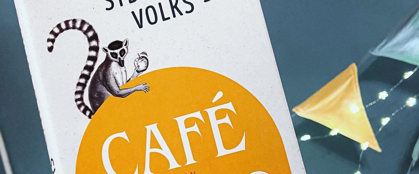 Rezension „ℂ𝕒𝕗é 𝔽𝕚𝕟𝕚𝕥𝕠“ – 𝕊𝕪𝕓𝕚𝕝 𝕍𝕠𝕝𝕜𝕤 – ℂ.𝔹𝕖𝕣𝕥𝕖𝕝𝕤𝕞𝕒𝕟𝕟 – 𝔼𝕋 𝟘𝟙.𝟙𝟘.𝟚𝟝