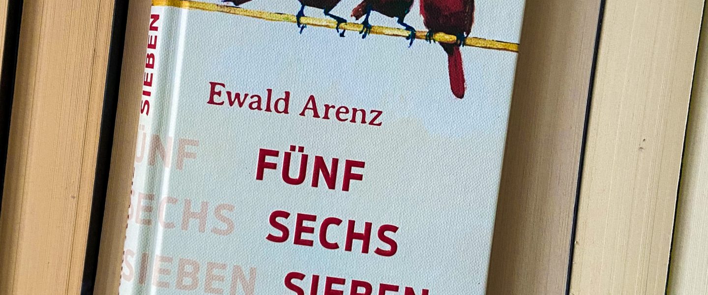 „Fünf, sechs, sieben, acht“ von Ewald Arenz, erschienen bei Dumont (unbezahlte Werbung, Rezensionsexemplar)