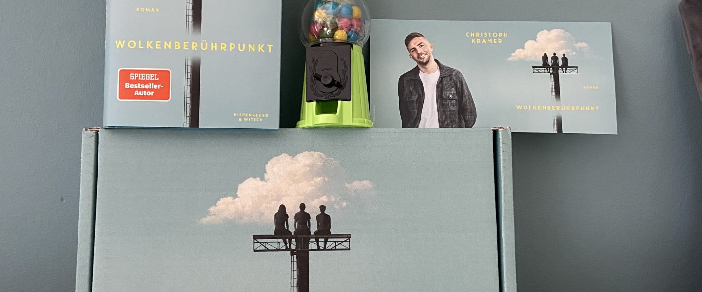 „Wolkenberührpunkt“ von Christoph Kramer, erschienen bei KiWi