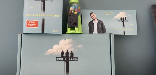 „Wolkenberührpunkt“ von Christoph Kramer, erschienen bei KiWi